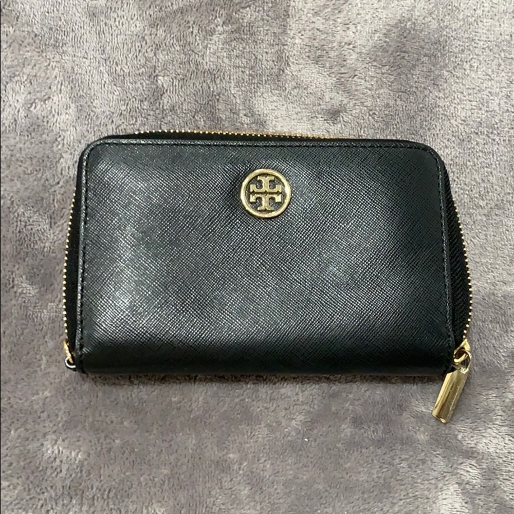 ❌ SOLD ❌ Tory Burch wallet
